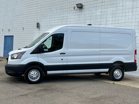 New 2026 Ford Transit 350 148 Medium Roof AWD w/ Load Area Protection Package image 2