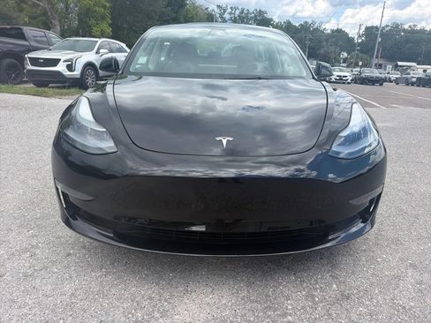 Used 2022 Tesla Model 3 Standard Range RWD image 4