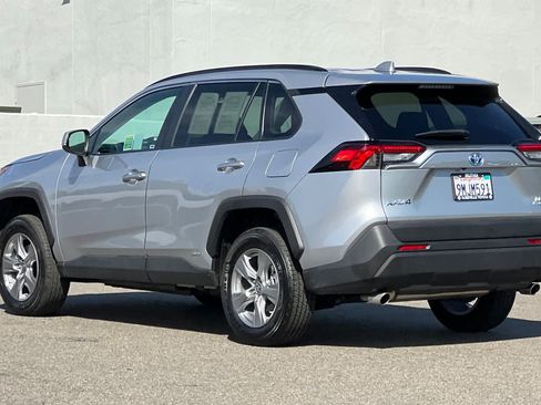 Certified 2024 Toyota RAV4 LE AWD/4WD image 7