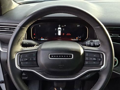 Used 2022 Jeep Wagoneer Series II image 23