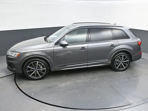 Used 2024 Audi Q7 3.0T Prestige image 41