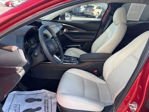 Certified 2025 MAZDA CX-30 2.5 Turbo w/ Premium Plus Pkg image 21