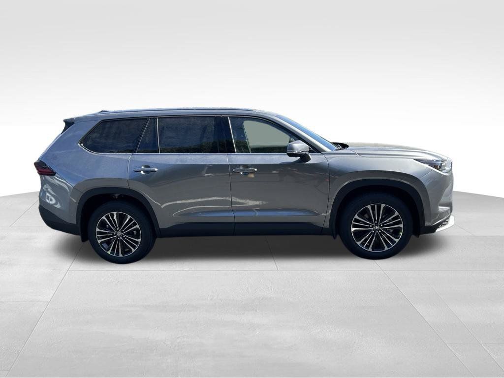 New 2026 Toyota Grand Highlander AWD Hybrid image 6