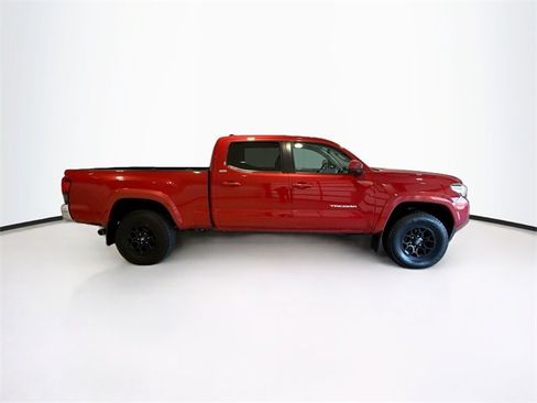 Certified 2019 Toyota Tacoma SR5 image 6