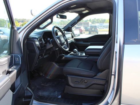 Used 2023 Ford F150 XLT w/ Equipment Group 302A High image 15