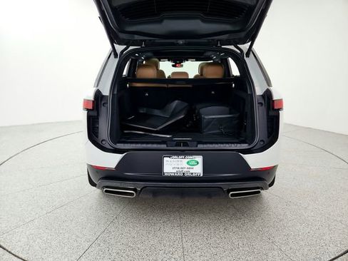 Certified 2025 Land Rover Range Rover Sport SE image 16