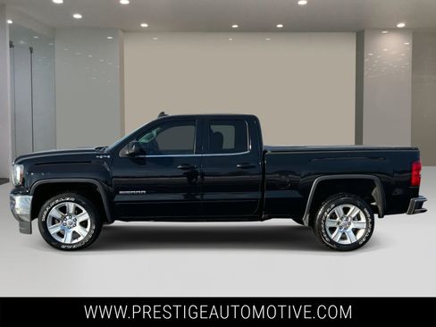 Used 2019 GMC Sierra 1500 SLE w/ SLE Value Package image 2