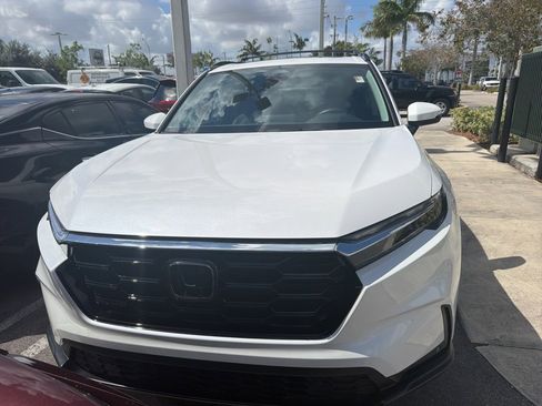 Used 2025 Honda CR-V EX-L image 2