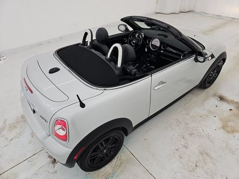 Used 2014 MINI Cooper Roadster FWD image 40