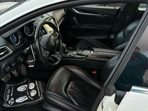 Used 2017 Maserati Ghibli S image 6