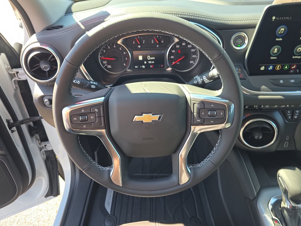 New 2026 Chevrolet Blazer LT w/ Sound & Technology Package AWD/4WD image 13