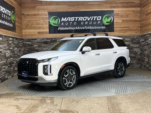 Used 2023 Hyundai Palisade SEL w/ Premium Package AWD/4WD image 5