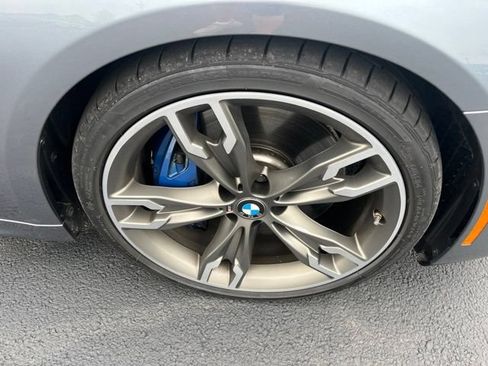 Used 2020 BMW M550i xDrive w/ Executive Package AWD/4WD image 16