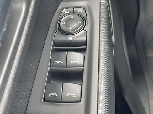 Used 2021 Chevrolet Silverado 1500 Custom Trail Boss w/ Safety Confidence Package AWD/4WD image 22
