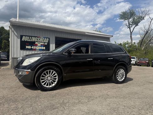 Used 2009 Buick Enclave CXL w/ Entertainment Package #2 AWD/4WD image 1