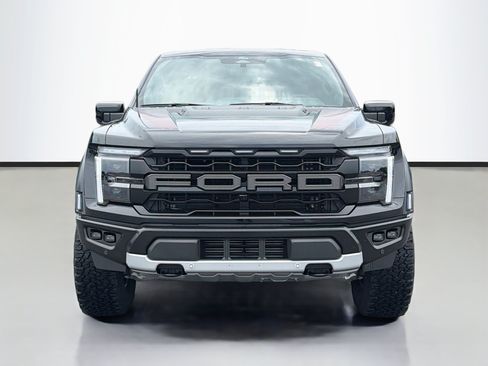 Used 2025 Ford F150 Raptor AWD/4WD image 8