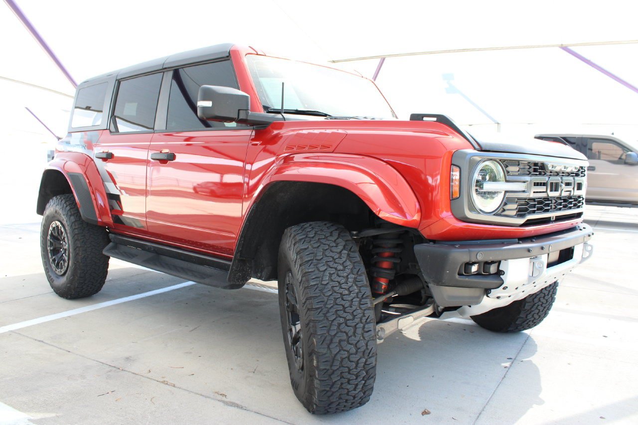 Used 2024 Ford Bronco Raptor w/ Interior Carbon Fiber Pack 6 AWD/4WD image 8