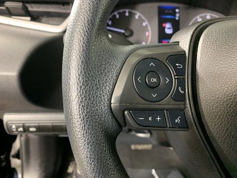 Used 2023 Toyota Corolla LE image 19