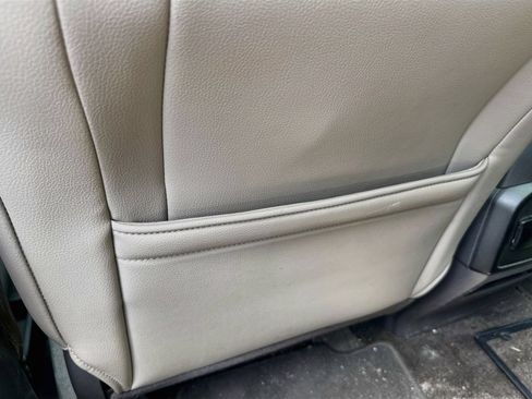 Used 2018 Ford Expedition Max Limited RWD image 26