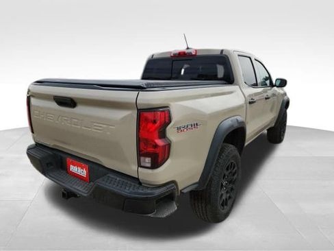 Certified 2023 Chevrolet Colorado Trail Boss w/ Technology Package image 7