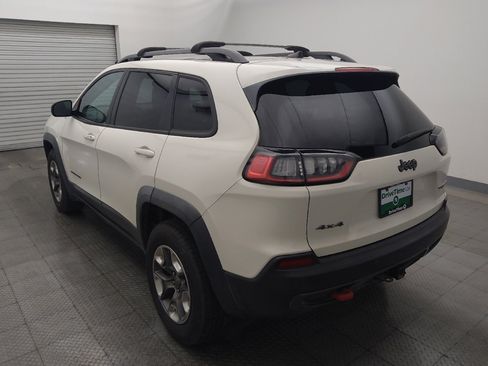 Used 2019 Jeep Cherokee Trailhawk AWD/4WD image 5