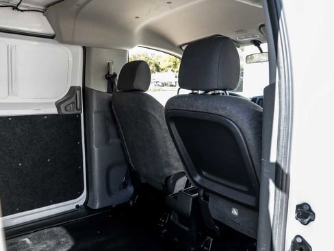 Used 2020 Nissan NV200 S w/ Back Door Glass Package image 33