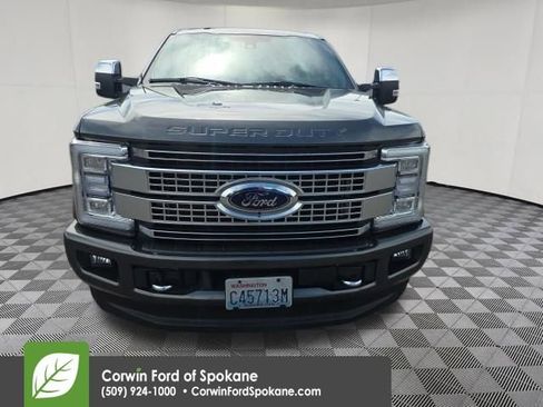 Used 2017 Ford F350 Platinum w/ Platinum Ultimate Package AWD/4WD image 29