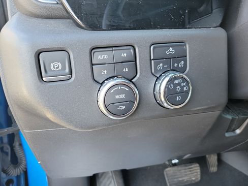 Used 2024 GMC Sierra 1500 Elevation w/ X31 Off-Road Package image 17