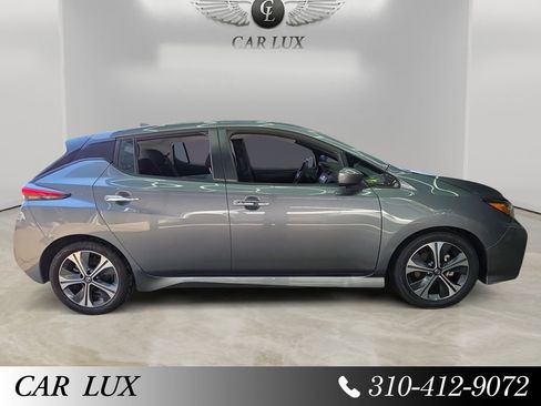 Used 2020 Nissan Leaf SV w/ SV Technology Package FWD image 6