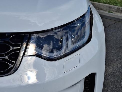 Used 2025 Land Rover Discovery Sport S AWD/4WD image 9