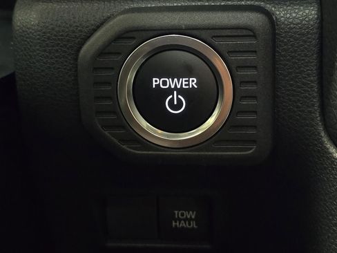 Certified 2024 Toyota Land Cruiser image 32