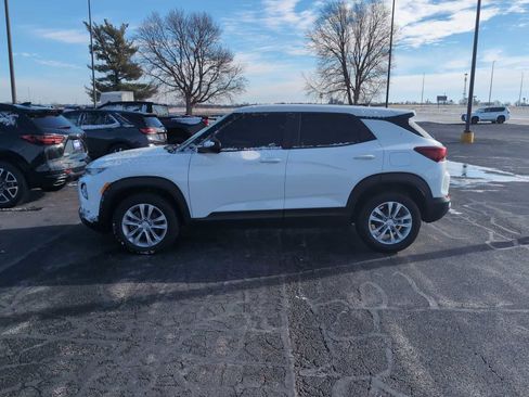 Used 2021 Chevrolet TrailBlazer LS image 10