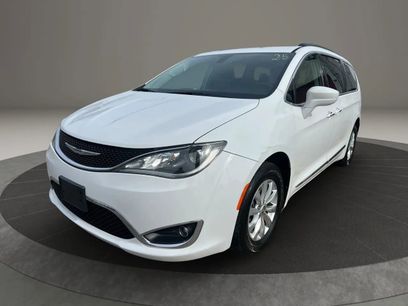 Used 2017 Chrysler Pacifica Touring-L