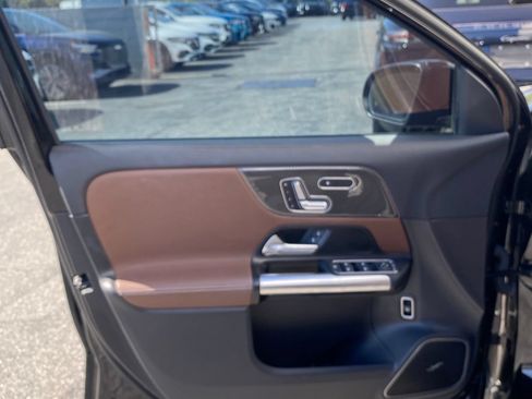 Certified 2023 Mercedes-Benz GLA 250 image 9