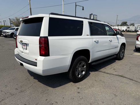 Used 2019 Chevrolet Suburban LT w/ Off-Road Package AWD/4WD image 5
