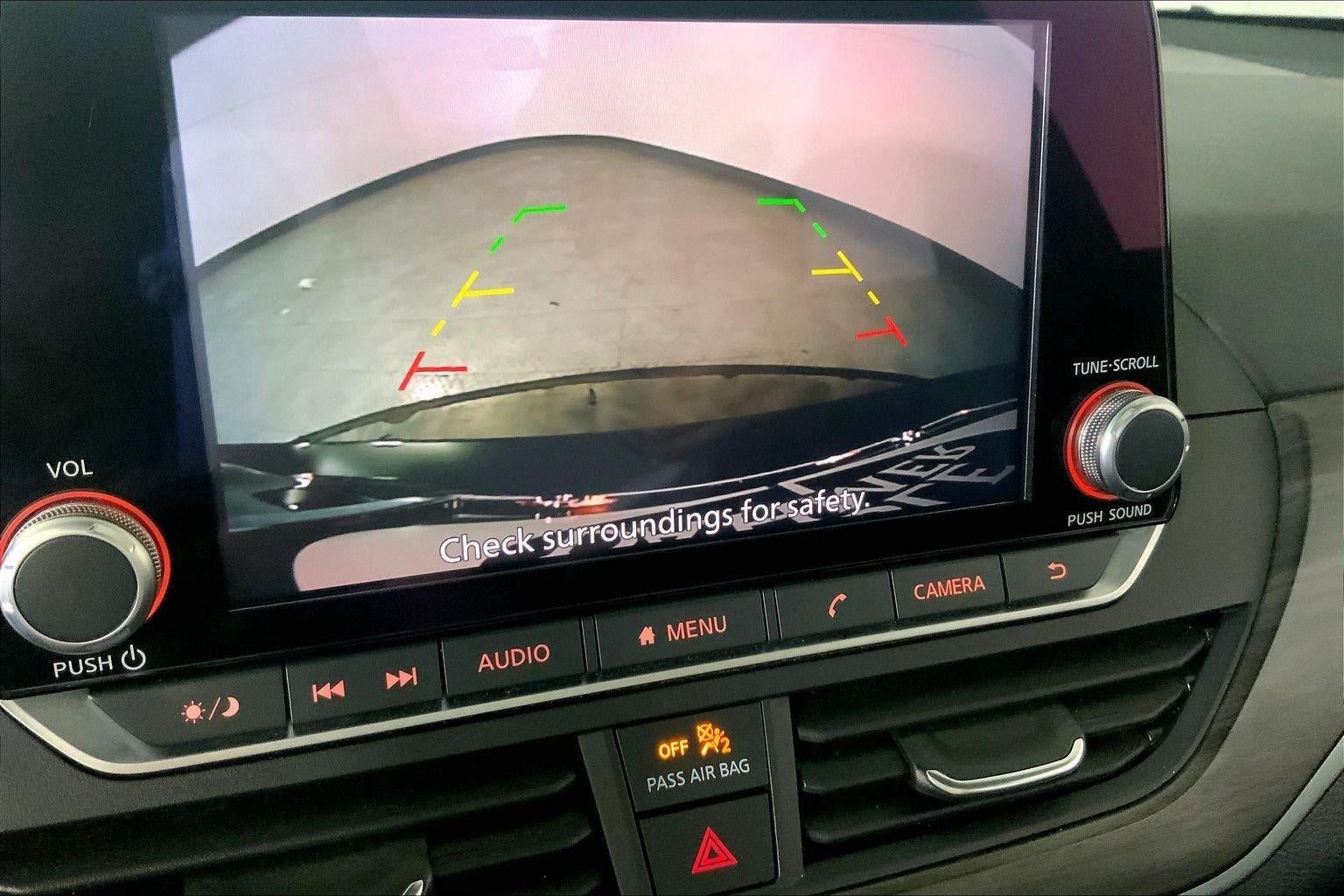 Used 2025 Nissan Altima 2.5 SV FWD image 21