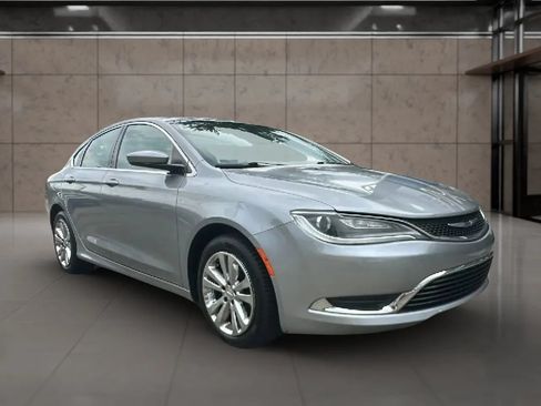 Used 2016 Chrysler 200 Limited FWD image 1