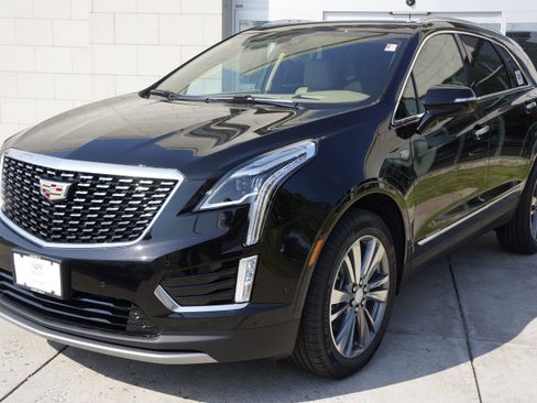New 2025 Cadillac XT5 Premium Luxury w/ Technology Package image 12