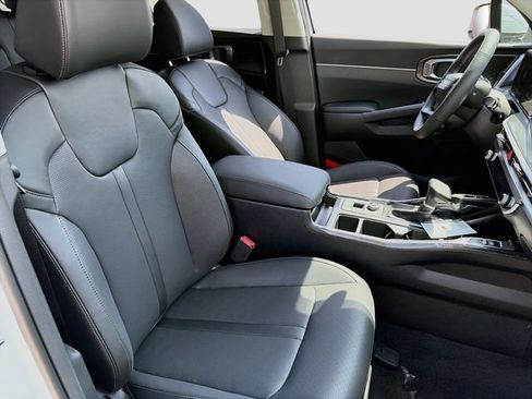 New 2026 Kia Sorento S w/ S Panoramic Sunroof Package FWD image 26