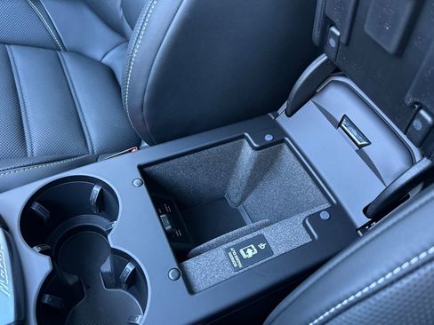 New 2026 Porsche Macan Turbo image 27