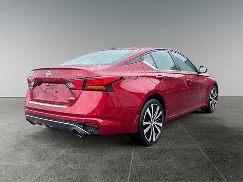Used 2022 Nissan Altima 2.5 SR AWD/4WD image 8