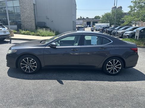 Used 2015 Acura TLX V6 w/ Technology Package FWD image 3