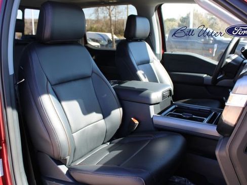 New 2026 Ford F250 Lariat w/ Black Appearance Package image 7