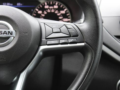 Used 2019 Nissan Altima 2.5 S FWD image 36
