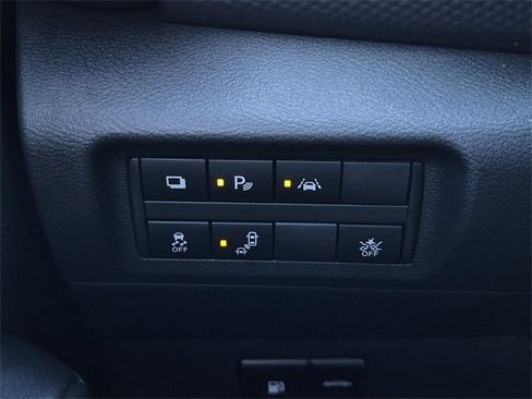 Certified 2024 Nissan Kicks S image 24