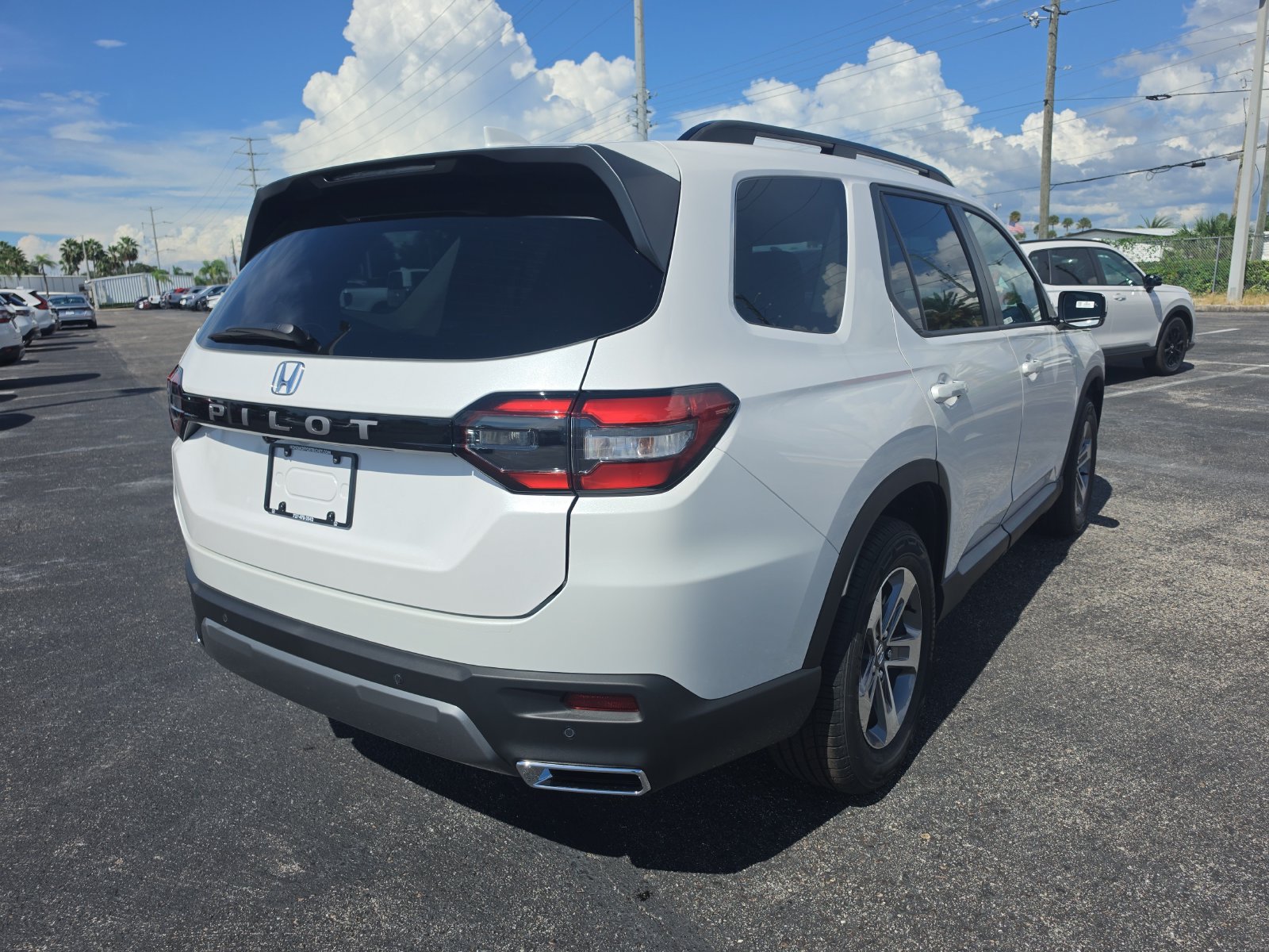 New 2026 Honda Pilot EX-L image 4