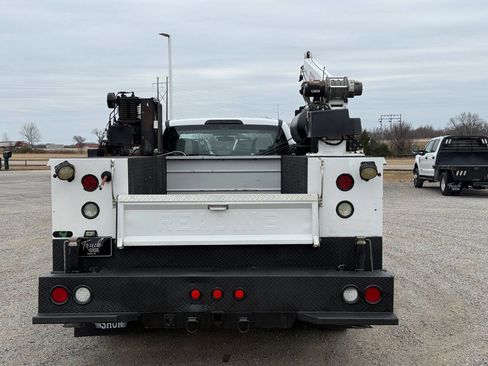 Used 2018 Ford F350 XL w/ Power Equipment Group image 6