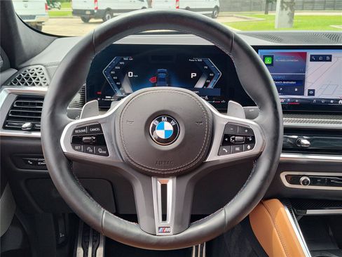 Used 2026 BMW X6 M60i AWD/4WD image 18