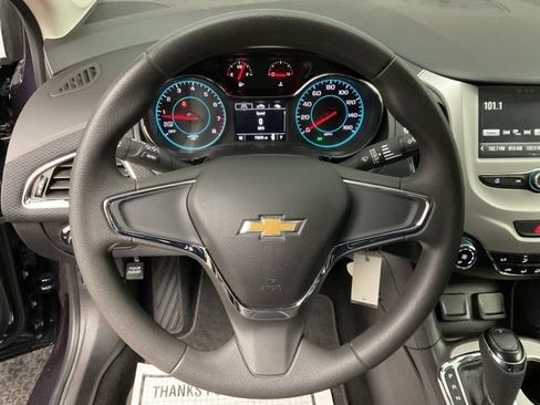Used 2016 Chevrolet Cruze LS image 16