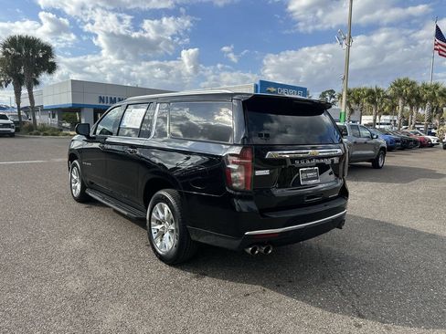 Used 2024 Chevrolet Suburban Premier RWD image 14